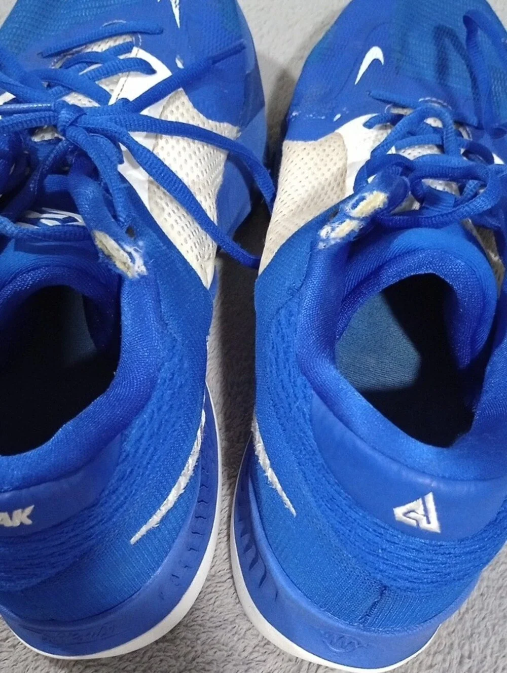 Nike Men's Zoom Freak By Giannis Royal Blue and White Athletic Sneakers Size 11